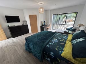 Photo 27- click for photo gallery